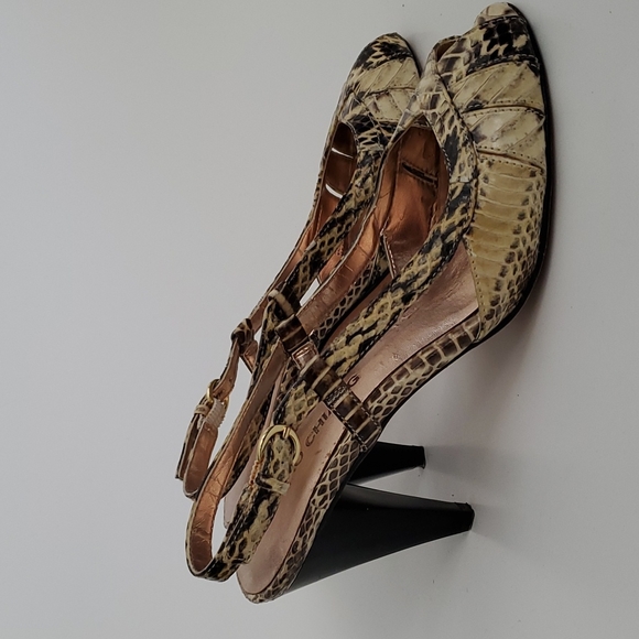 Animal Print Sandals - Picture 2 of 4
